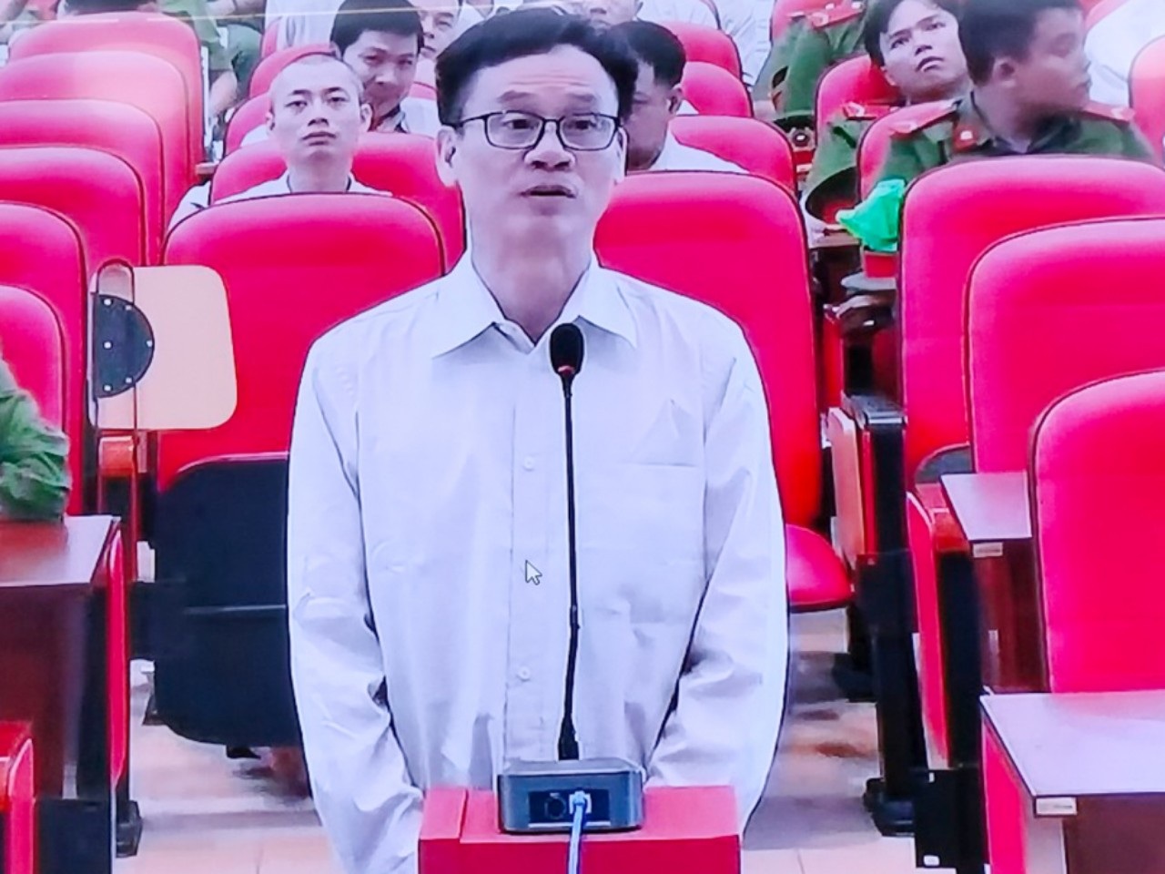 Manh mối phát hiện ra đại án đăng kiểm - 5 Manh mối phát hiện ra đại án đăng kiểm - 5