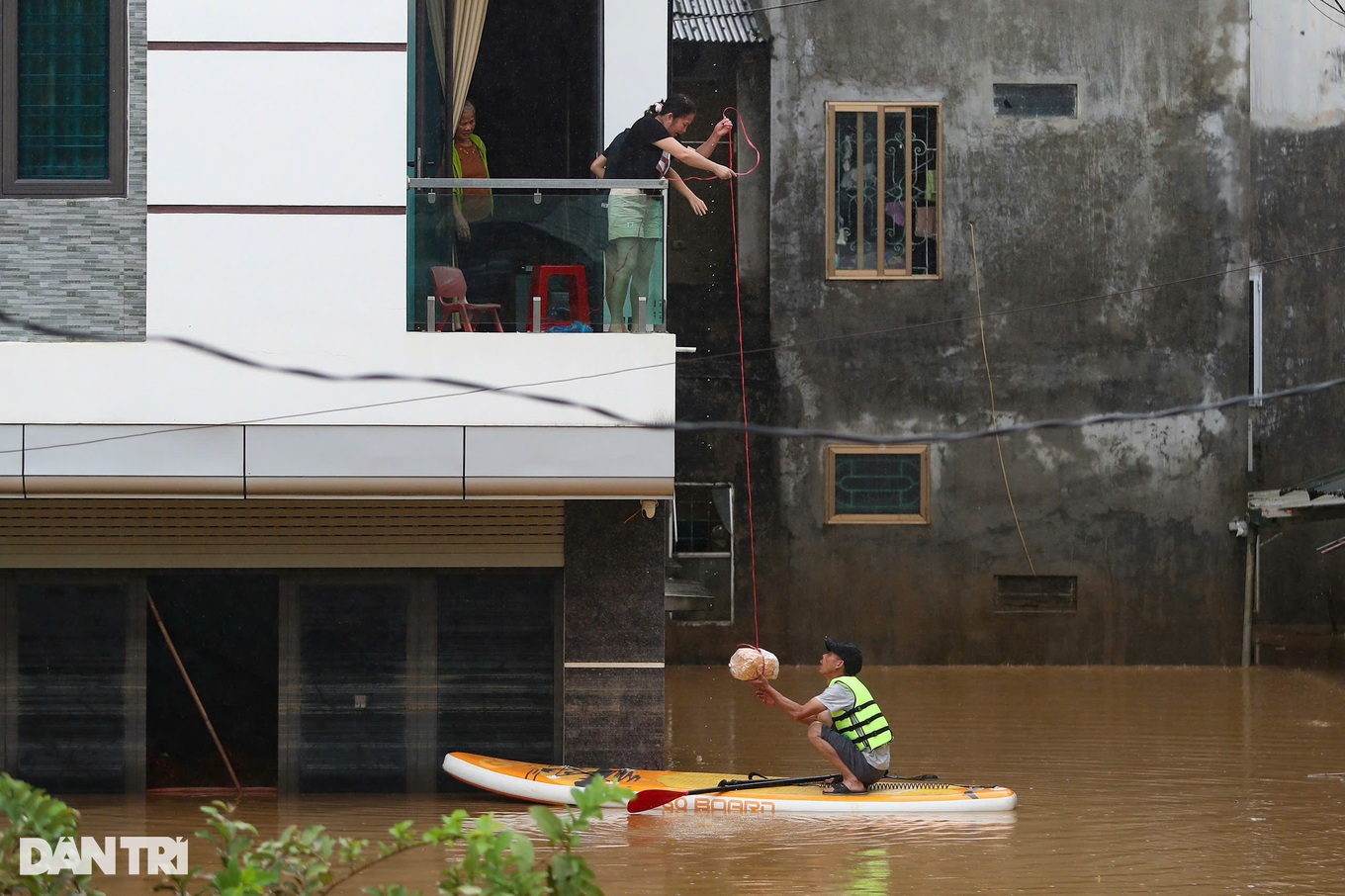 nam anh 2.jpg nam anh 2.jpg