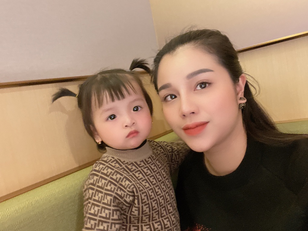 Trước tin đồn không mở cửa cho chồng, vợ cầu thủ Bùi Tiến Dũng nói gì? - 2 Trước tin đồn không mở cửa cho chồng, vợ cầu thủ Bùi Tiến Dũng nói gì? - 2