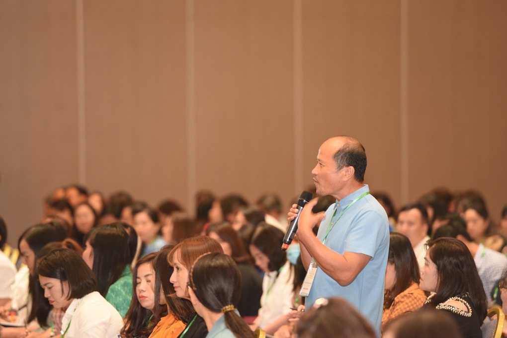 Thay đổi vì một trường học hạnh phúc - Chọn yêu thương, chọn hạnh phúc: Ước mơ trong tầm tay - 3 Thay đổi vì một trường học hạnh phúc - Chọn yêu thương, chọn hạnh phúc: Ước mơ trong tầm tay - 3