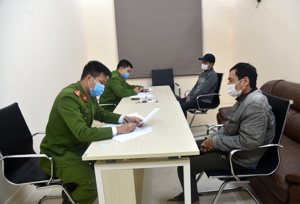 Đánh bạc nhưng bỏ về trước, không bị bắt quả tang có bị xử lý hình sự? - 1 Đánh bạc nhưng bỏ về trước, không bị bắt quả tang có bị xử lý hình sự? - 1