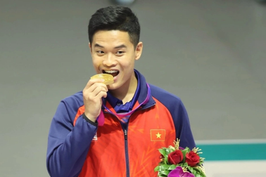 Phạm Quang Huy, Nguyễn Thị Oanh sáng cửa giành Cúp Chiến thắng