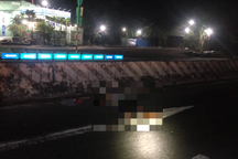 Truy tìm tài xế ô tô cán chết người qua đường