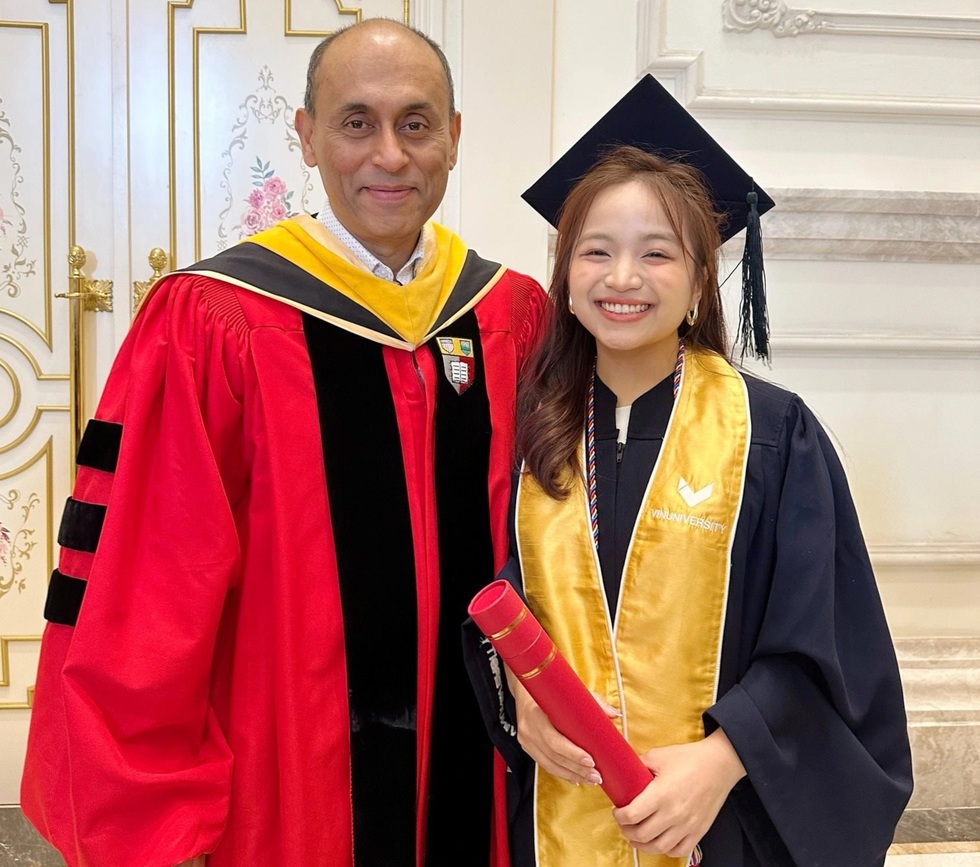 Nữ sinh xuất sắc Hà Tĩnh từng nghỉ học 2 năm, áp lực đến bật khóc - 5 Nữ sinh xuất sắc Hà Tĩnh từng nghỉ học 2 năm, áp lực đến bật khóc - 5