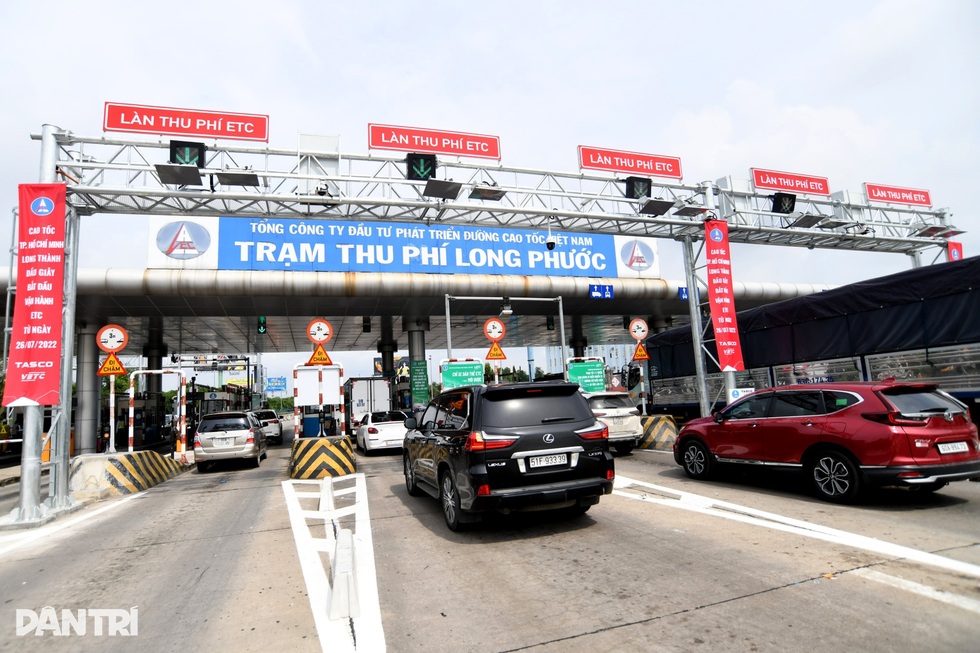 Từ vụ VETC, ePass: Không thể đơn phương áp đặt hàng triệu khách hàng - 3 Từ vụ VETC, ePass: Không thể đơn phương áp đặt hàng triệu khách hàng - 3