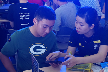 Sau tất cả, Thế Giới Di Động vẫn dẫn đầu số lượng bán Galaxy S8/S8 Plus