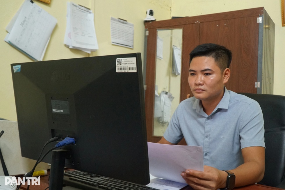 Cán bộ thôn hoàn trả tiền hỗ trợ, tiếp tục nhận việc vác tù và - 4