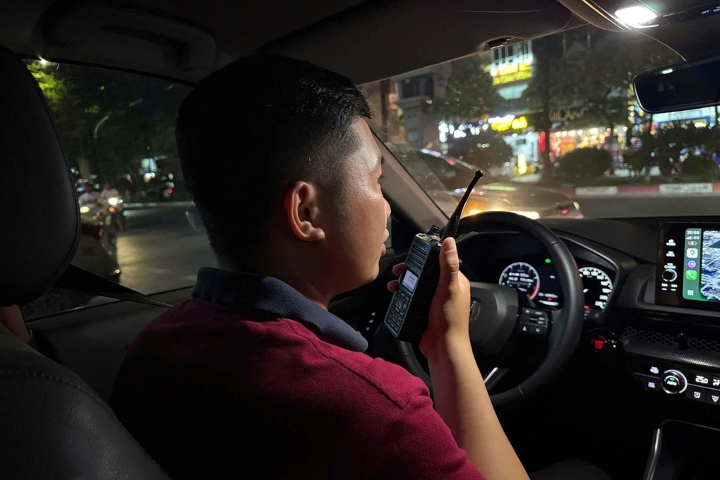 CSGT Hà Nội hoá trang gần quán nhậu, loạt tài xế say xỉn bị xử lý - 1 CSGT Hà Nội hoá trang gần quán nhậu, loạt tài xế say xỉn bị xử lý - 1