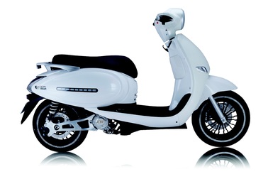 Tập đoàn MBI Hàn Quốc bắt tay với DKBike tung 3 mẫu xe máy chạy điện thay thế xe máy xăng