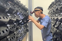 Nuôi cua biển trong "chung cư mi ni", thu nhập chục triệu đồng/tháng