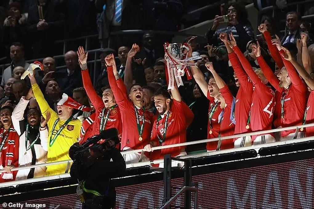 Gary Neville nói điều bất ngờ về Man Utd dưới thời HLV Ten Hag - 2 Gary Neville nói điều bất ngờ về Man Utd dưới thời HLV Ten Hag - 2