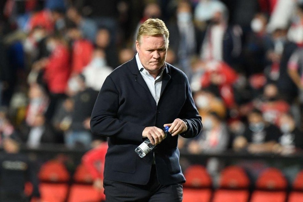 Giống như Messi, HLV Koeman chỉ là tốt thí của Barcelona? - 1 Giống như Messi, HLV Koeman chỉ là tốt thí của Barcelona? - 1