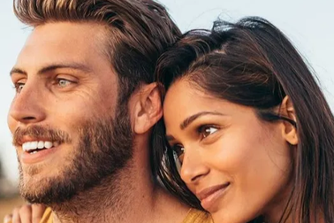 "Sao" phim "Triệu phú ổ chuột" đã đính hôn