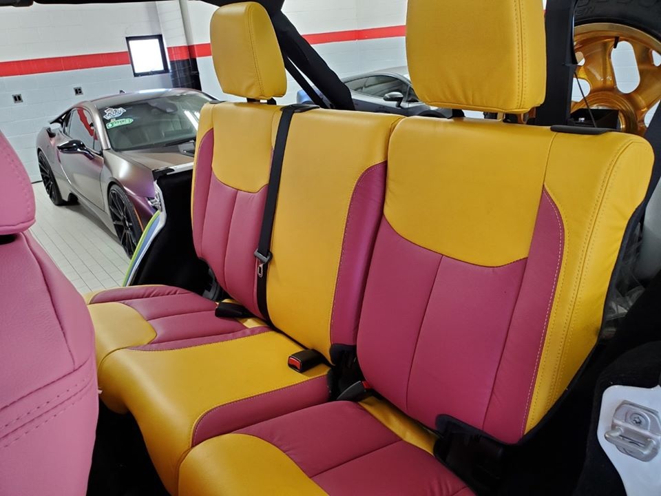 Bối rối trước một chiếc Jeep Wrangler độ hoa hoè hoa sói - 4