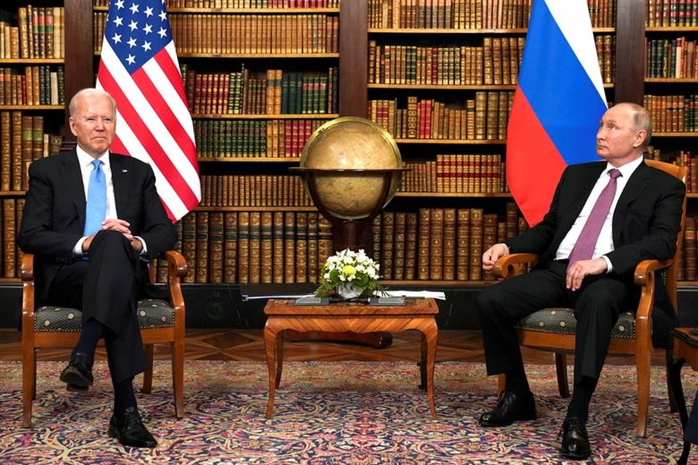 Cuộc gọi chưa từng tiết lộ của ông Biden sau khi nặng lời với ông Putin - 4 Cuộc gọi chưa từng tiết lộ của ông Biden sau khi nặng lời với ông Putin - 4