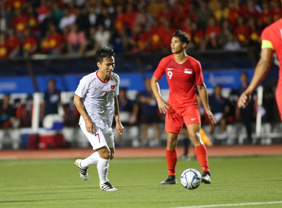 Cầu thủ Singapore đối mặt án kỷ luật vì đi chơi đêm trước trận gặp U22 Việt Nam - 1 Cầu thủ Singapore đối mặt án kỷ luật vì đi chơi đêm trước trận gặp U22 Việt Nam - 1