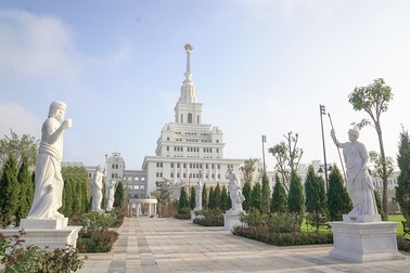 Học phí Đại học VinUni 3,2 tỷ đồng/khóa: Đã có hàng ngàn hồ sơ dự tuyển