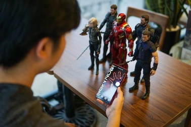 Muôn kiểu chào đón Avengers: Endgame của fan Marvel khắp thế giới