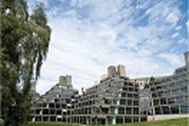 Một giờ làm học sinh A level tại vương quốc Anh