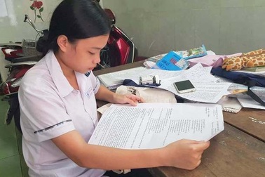 Miễn học phí toàn bộ 4 năm đại học cho nữ sinh mắc căn bệnh lạ