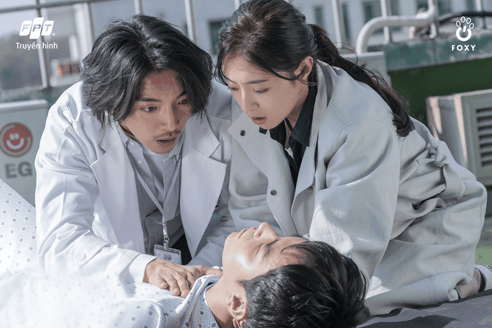 Góc nhìn chân thật và nhân văn về ngành y qua lăng kính của Bác Sĩ Yo Han - 4 Góc nhìn chân thật và nhân văn về ngành y qua lăng kính của Bác Sĩ Yo Han - 4