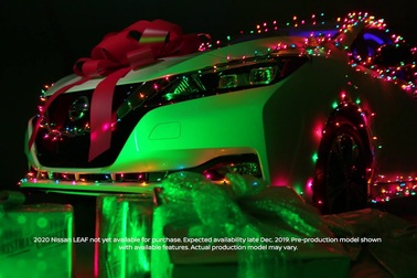 Nissan Leaf chơi bản nhạc Canto Carol mừng Giáng sinh