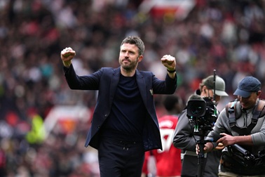Man Utd trở lại Champions League, HLV Michael Carrick tuyên bố bất ngờ