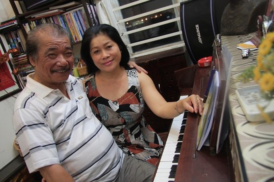 NSND Trần Hiếu tiết lộ 85 tuổi vẫn đi hát, trở lại Hà Nội sống ở nhà thuê - 3 NSND Trần Hiếu tiết lộ 85 tuổi vẫn đi hát, trở lại Hà Nội sống ở nhà thuê - 3