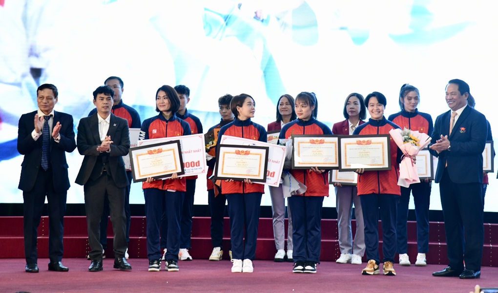 Vận động viên giành HCV Asiad 19 được thưởng 100 triệu đồng - 4 Vận động viên giành HCV Asiad 19 được thưởng 100 triệu đồng - 4