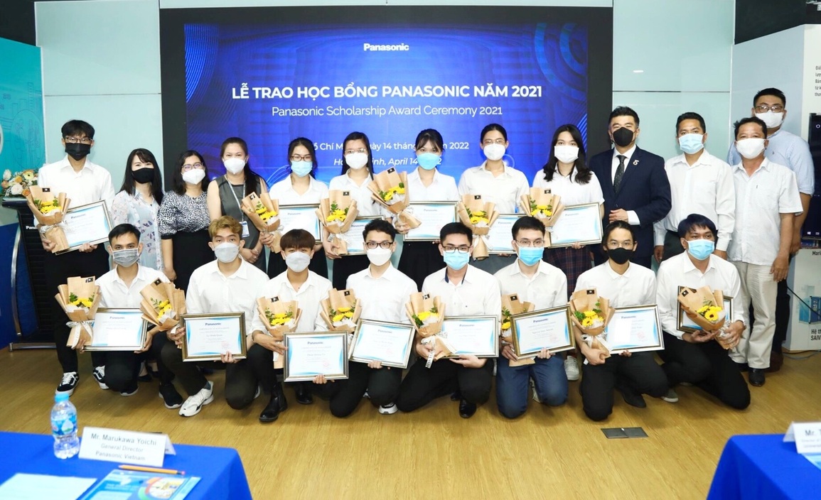 Panasonic và câu chuyện 18 năm chắp cánh các thế hệ tài năng Việt - 1 Panasonic và câu chuyện 18 năm chắp cánh các thế hệ tài năng Việt - 1