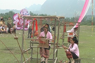 Nơi giữ hồn thổ cẩm