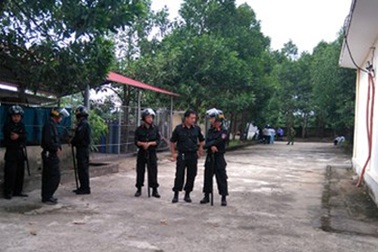 Bị tố cáo hiếp dâm nữ sinh lớp 10, cụ ông 71 tuổi tự  vẫn