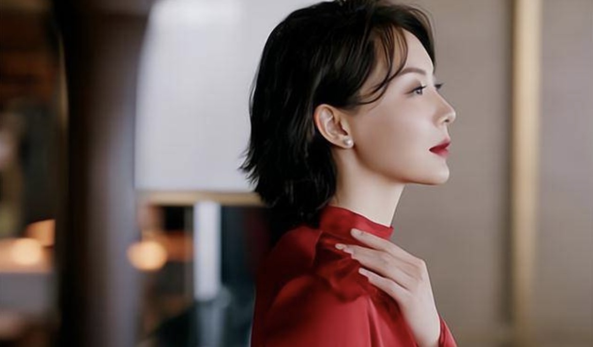 Hớn hở làm dâu nhà hào môn, cưới về mới ngã ngửa với tật xấu của chồng - 1 Hớn hở làm dâu nhà hào môn, cưới về mới ngã ngửa với tật xấu của chồng - 1