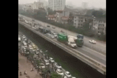 Tổng hợp clip giao thông đáng chú ý trong tuần