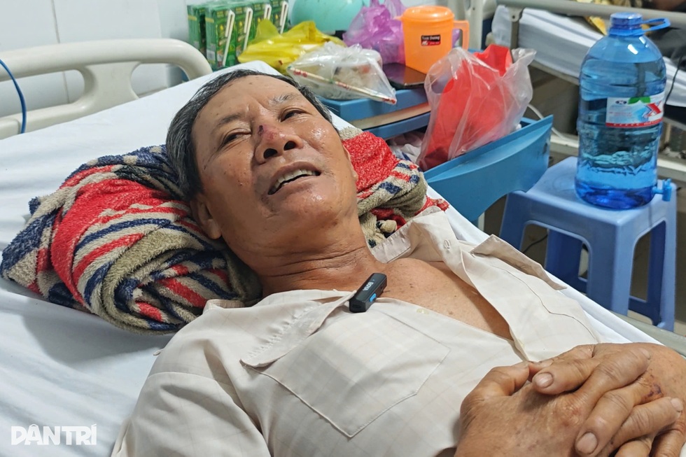 Nạn nhân vụ sụt lún ở Tây Ninh: Kêu cứu thật lớn vì sợ bị chôn sống - 1 Nạn nhân vụ sụt lún ở Tây Ninh: Kêu cứu thật lớn vì sợ bị chôn sống - 1