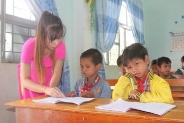 "Ốc đảo" Kon Pne đã có trường đạt chuẩn Quốc gia