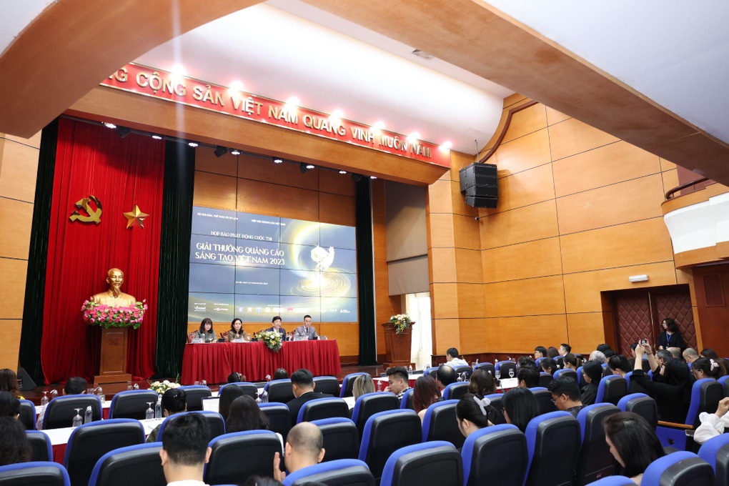 Thứ trưởng Bộ Văn hóa nói về sự trung thực trong quảng cáo sản phẩm - 2 Thứ trưởng Bộ Văn hóa nói về sự trung thực trong quảng cáo sản phẩm - 2