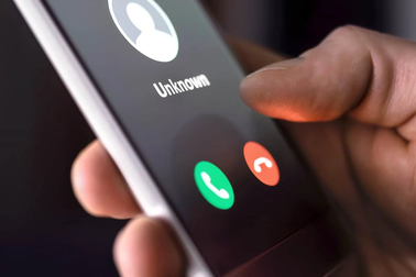 Cảnh giác cuộc gọi lừa đảo đe dọa khóa SIM