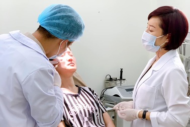 Đình chỉ 9 tháng hai cơ sở thẩm mỹ hoạt động “chui”