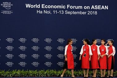 Học giả nước ngoài tại Diễn đàn Kinh tế Thế giới ấn tượng câu chuyện “thần kỳ” của kinh tế Việt Nam