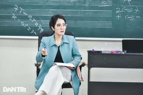 Ba bóng hồng phim "Độc đạo": Người nhiều con nhất showbiz, người là Đại úy - 1