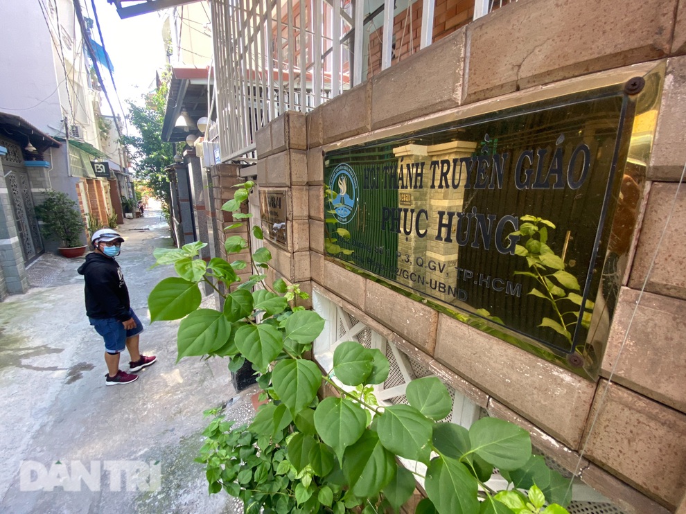 TPHCM: Thêm một chuỗi lây nhiễm SARS-CoV-2 liên quan đến 3 quận huyện - 2 TPHCM: Thêm một chuỗi lây nhiễm SARS-CoV-2 liên quan đến 3 quận huyện - 2