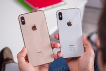 iPhone XS và XS Max bị “tố” gặp sự cố không sạc được pin