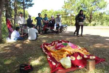 Phát hiện xác phụ nữ chưa rõ danh tính dưới Biển Hồ