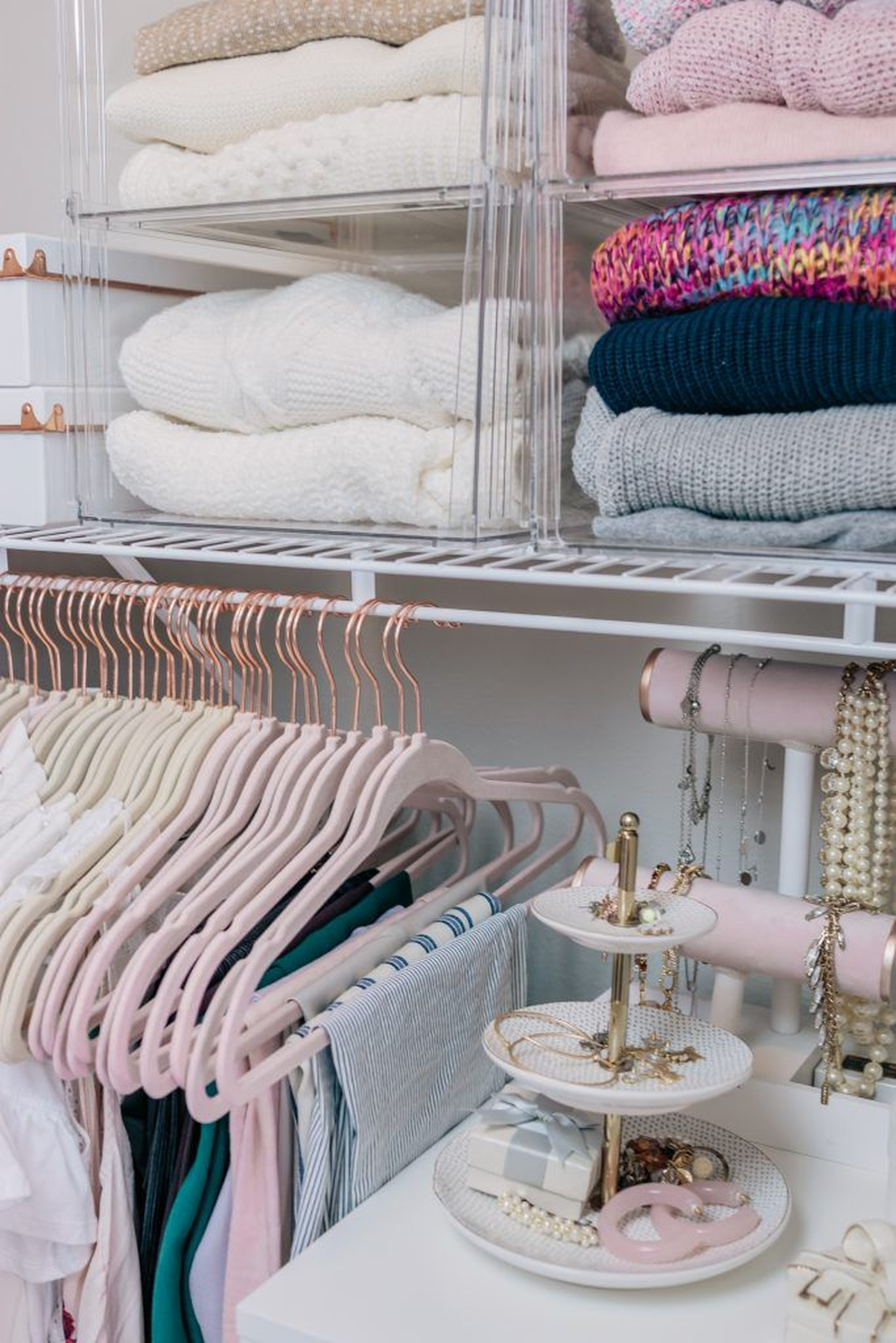 15 ideas to save space for small wardrobe - 14