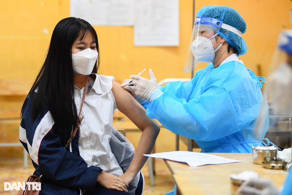 Tiêm vaccine Covid-19 giúp bảo vệ trẻ khỏi hội chứng nguy hiểm này - 1 Tiêm vaccine Covid-19 giúp bảo vệ trẻ khỏi hội chứng nguy hiểm này - 1