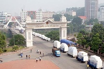 Tạm dừng xuất nhập cảnh khách du lịch qua cửa khẩu Hà Khẩu - Trung Quốc