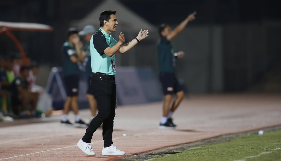 V-League 2021 khó lường ngay từ những vòng đấu mở màn - 2