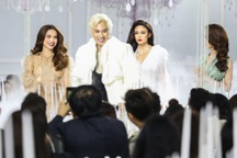 “Vẻ đẹp tự do” - Nguồn cảm hứng bất tận cho show diễn của NTK Lý Quí Khánh