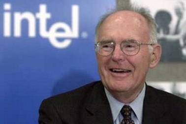 Định luật Moore - 50 năm vẫn đúng với sự phát triển của công nghệ